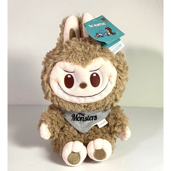 The Monsters Labubu Hand Puppet Pop Land Exclusive Beige Authentic NWT - Picture 1 of 16
